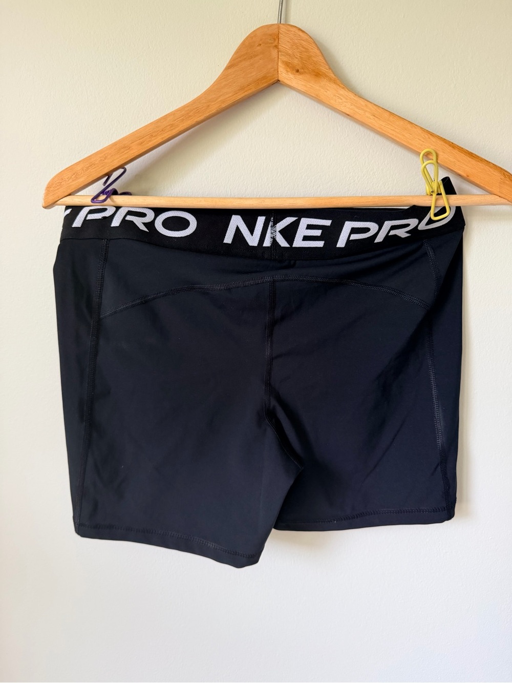 Nike Pro Shorts - Picture 3 of 4